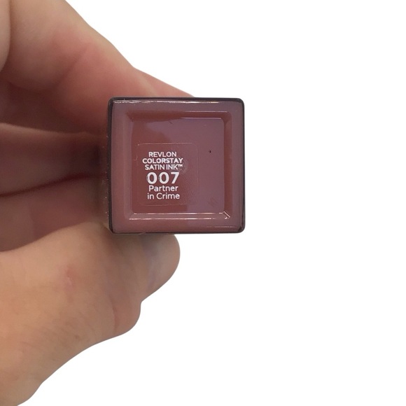 Revlon Colorstay Satin Ink Long Lasting Lipstick- 007 Partner In Crime - Picture 9 of 10